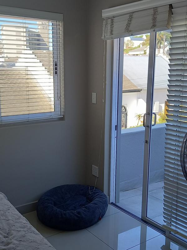 To Let 2 Bedroom Property for Rent in Green Point Western Cape